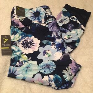 NWT floral print active yoga leggings